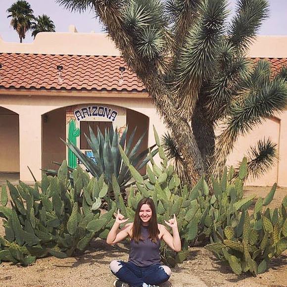 Meet your Posher, Shelby - Picture 1 of 1